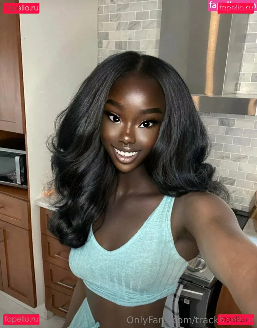 trackbabe18 Onlyfans Photo Gallery 