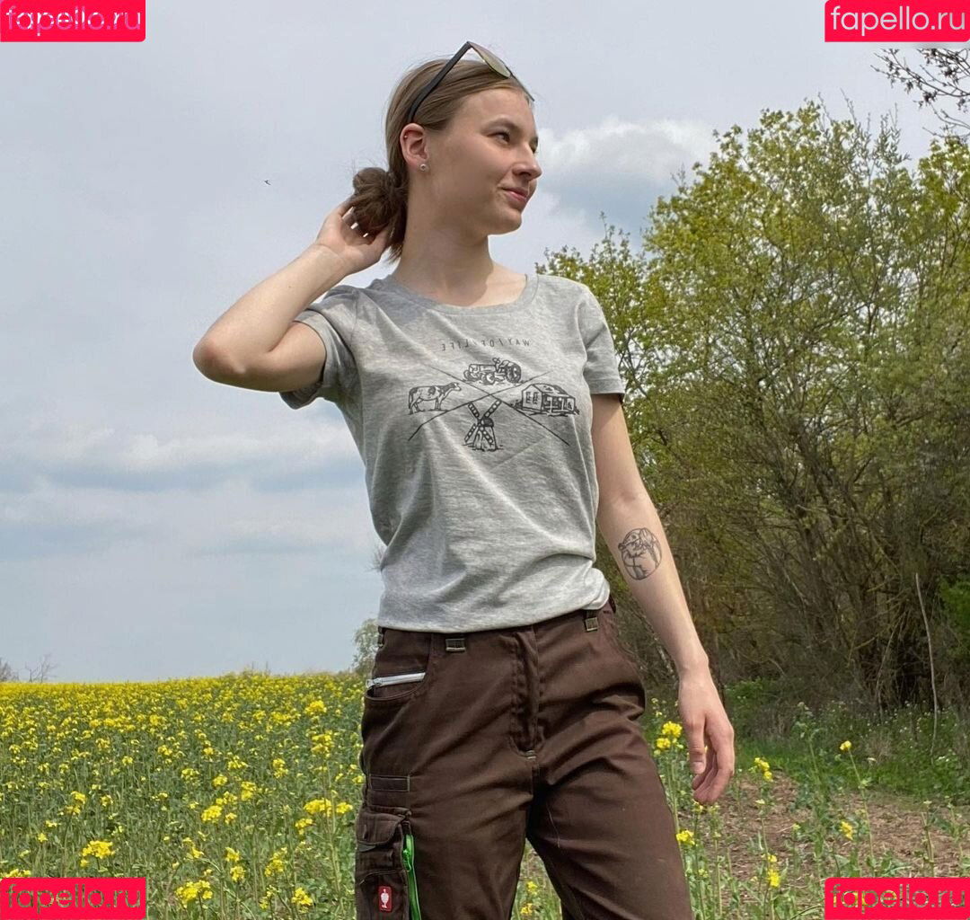 Agrar_emmy Onlyfans Photo Gallery 