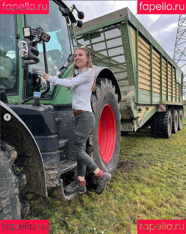 Agrar_emmy Onlyfans Photo Gallery 