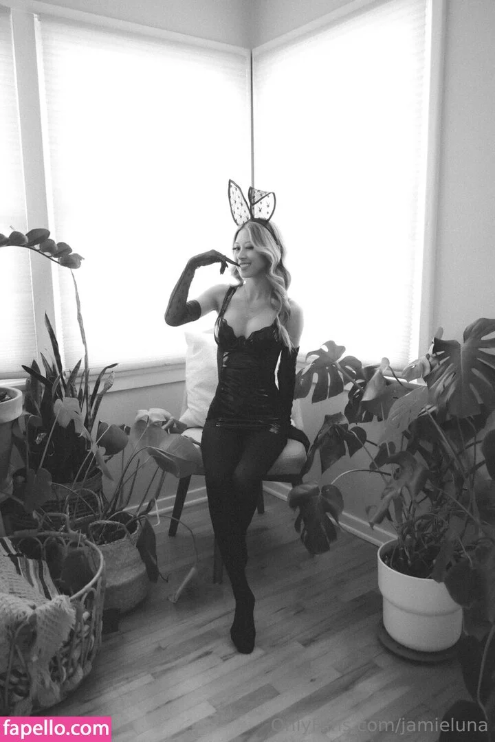 jamieluna Onlyfans Photo Gallery 