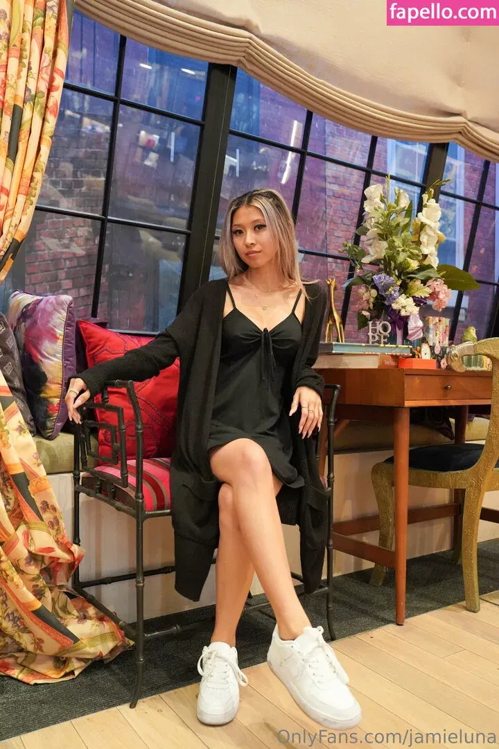 jamieluna Onlyfans Photo Gallery 