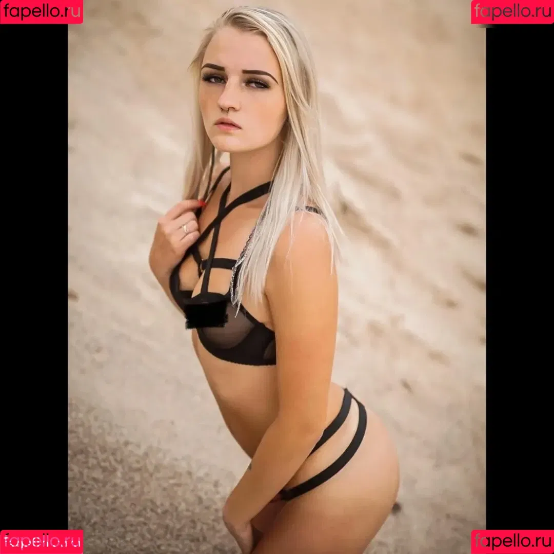 mopsiie Onlyfans Photo Gallery 