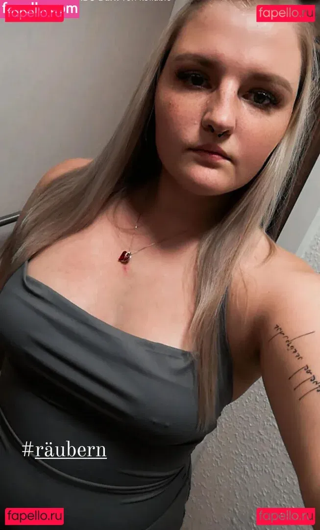 mopsiie Onlyfans Photo Gallery 