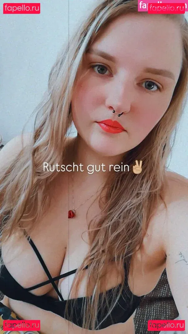 mopsiie Onlyfans Photo Gallery 