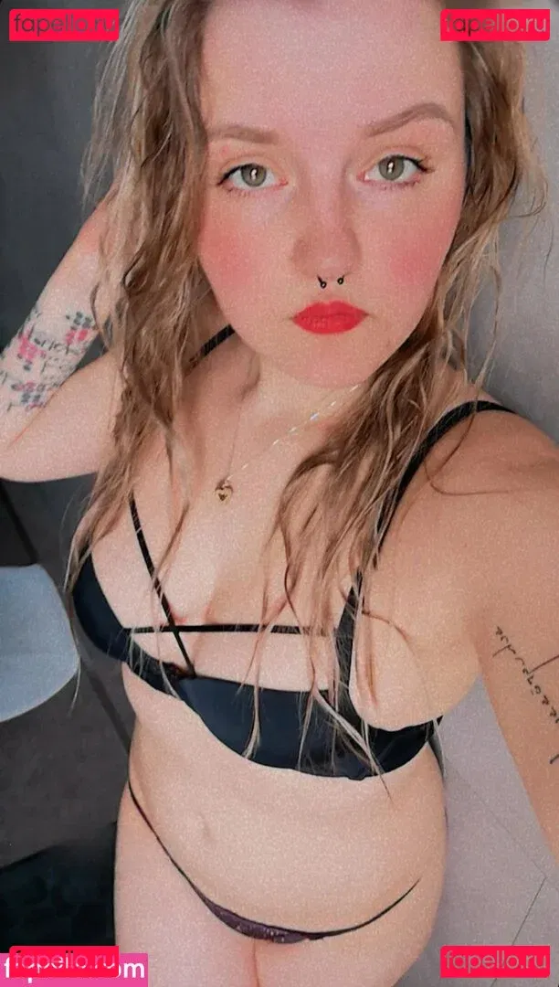 mopsiie Onlyfans Photo Gallery 