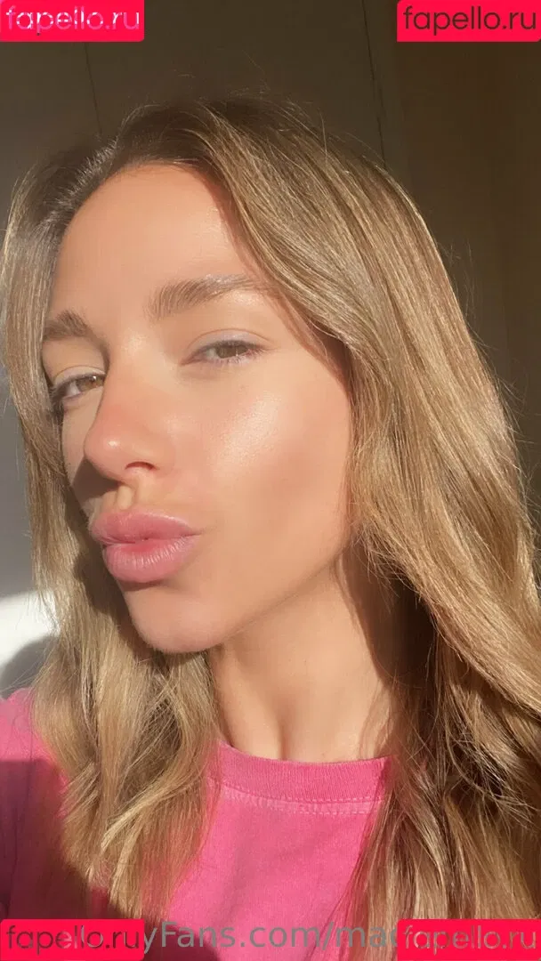 maciemayx Onlyfans Photo Gallery 