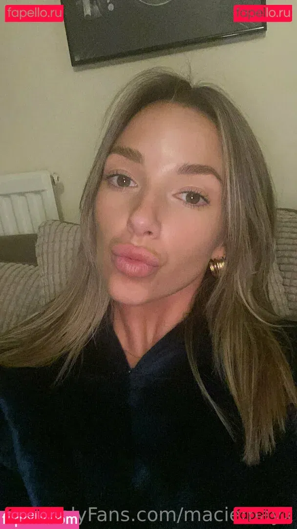 maciemayx Onlyfans Photo Gallery 