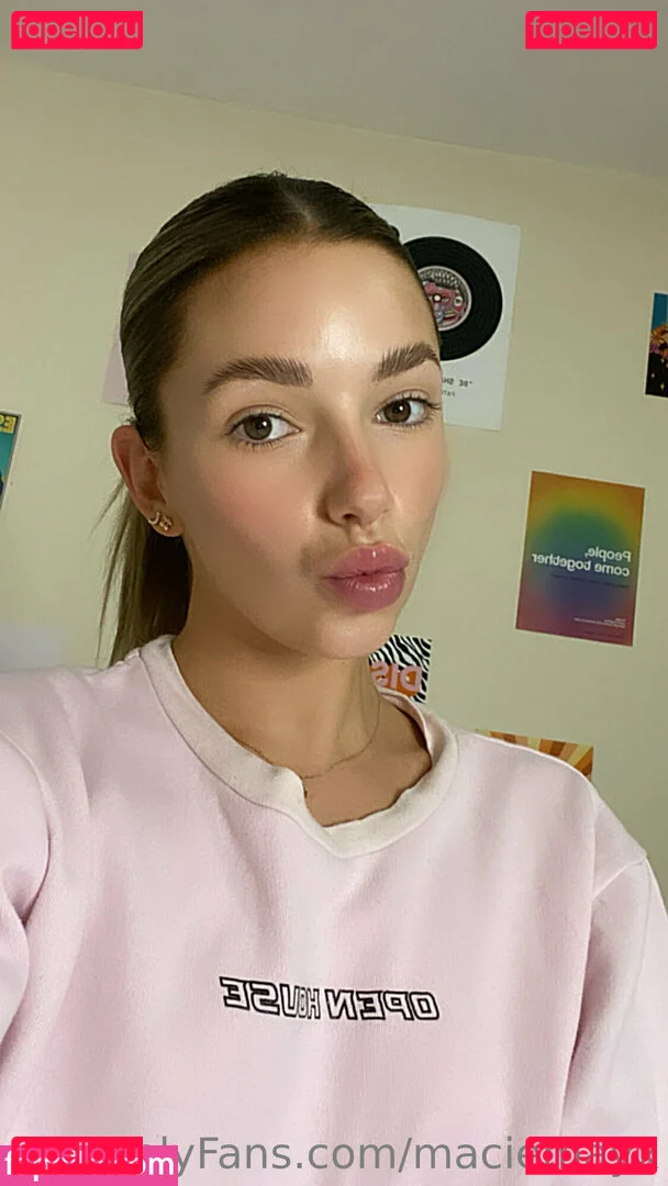 maciemayx Onlyfans Photo Gallery 