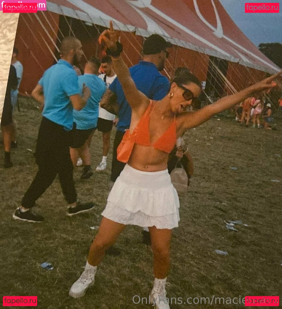 maciemayx Onlyfans Photo Gallery 