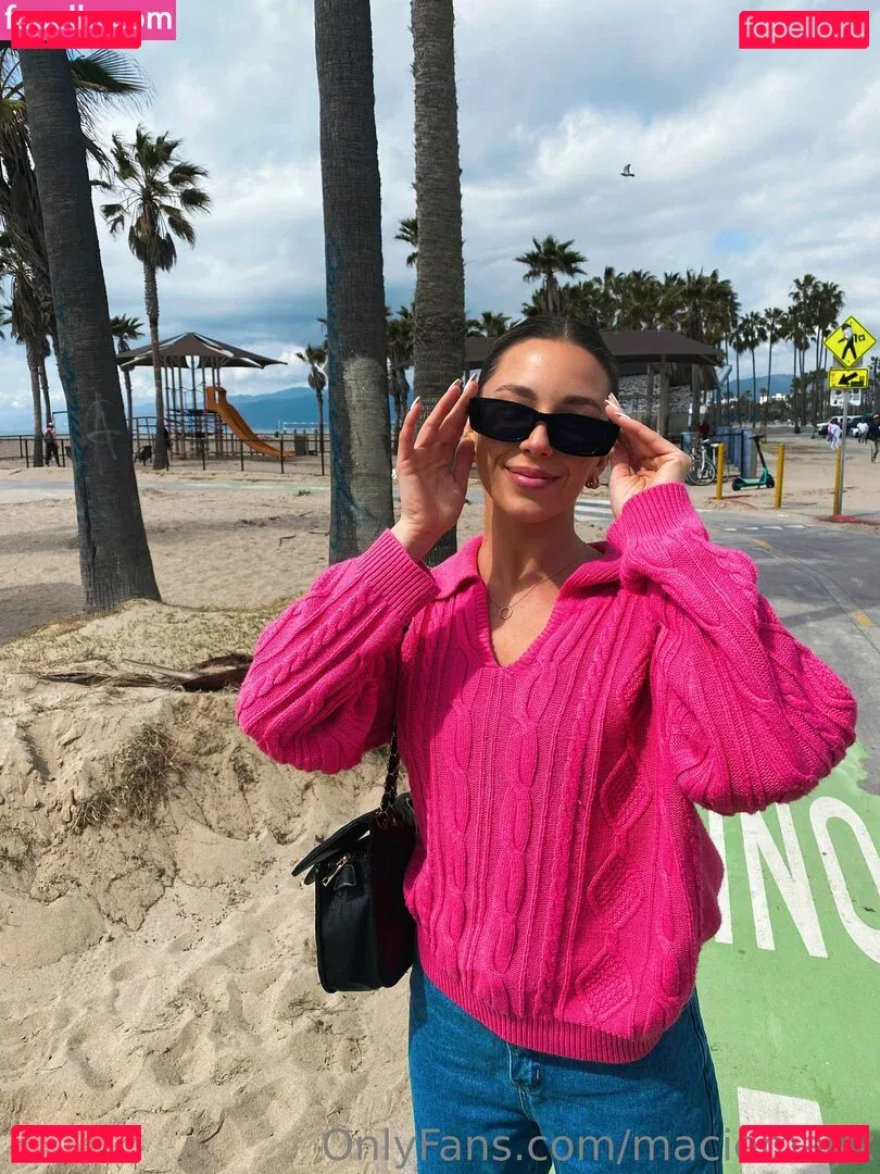 maciemayx Onlyfans Photo Gallery 