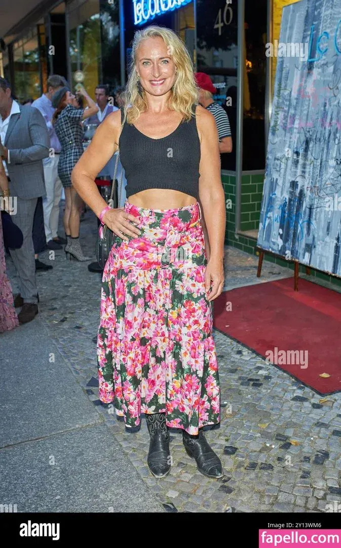 Eva Mona Rodekirchen Onlyfans Photo Gallery 