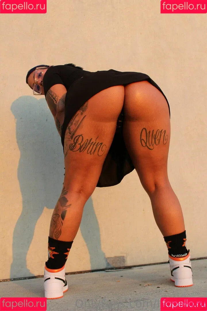 leahndra Onlyfans Photo Gallery 