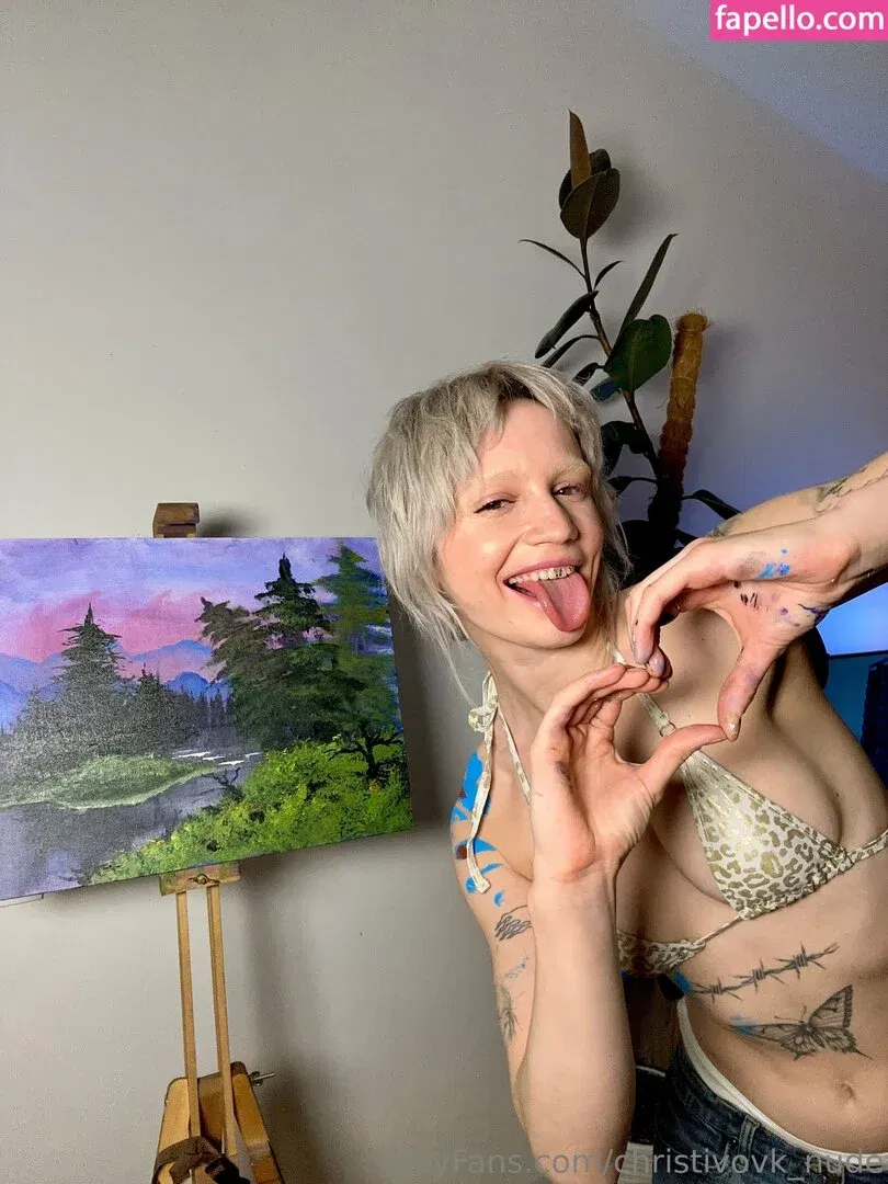 christivovk_nude Onlyfans Photo Gallery 