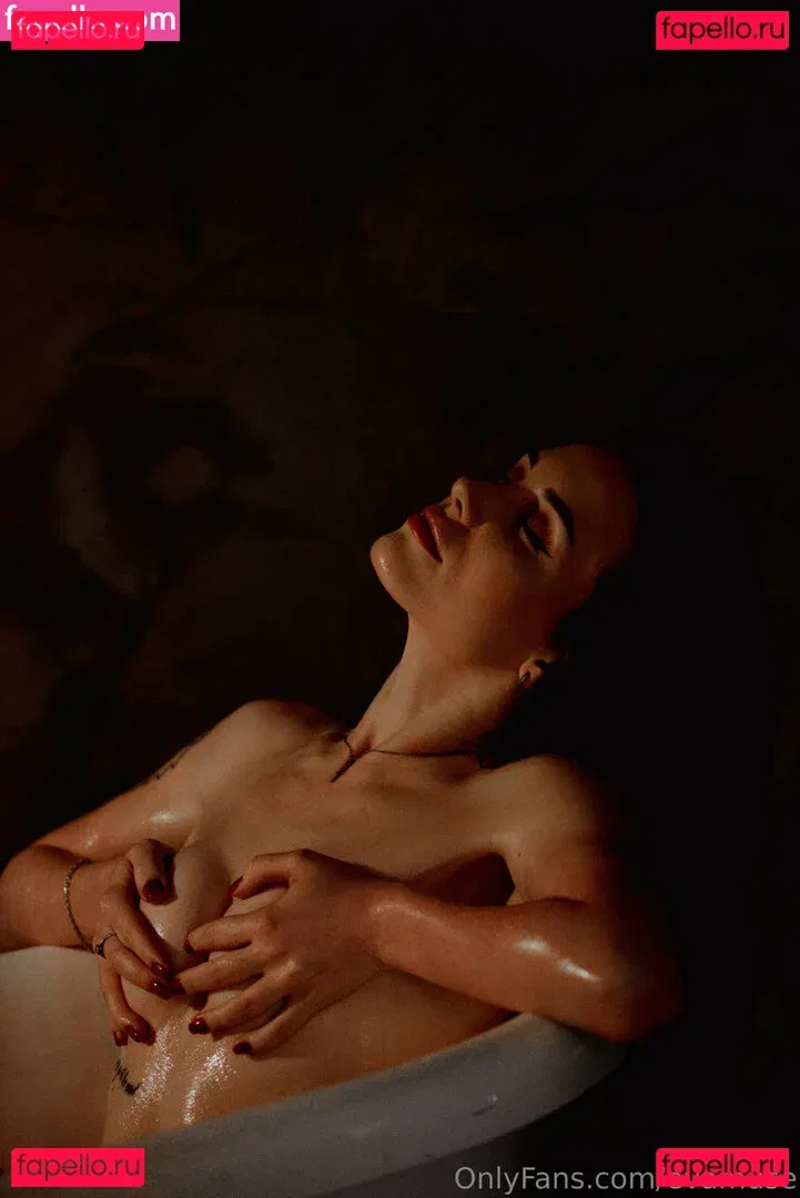 Eva Muse Onlyfans Photo Gallery 