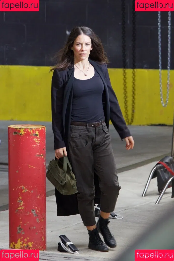Evangeline Lilly Onlyfans Photo Gallery 