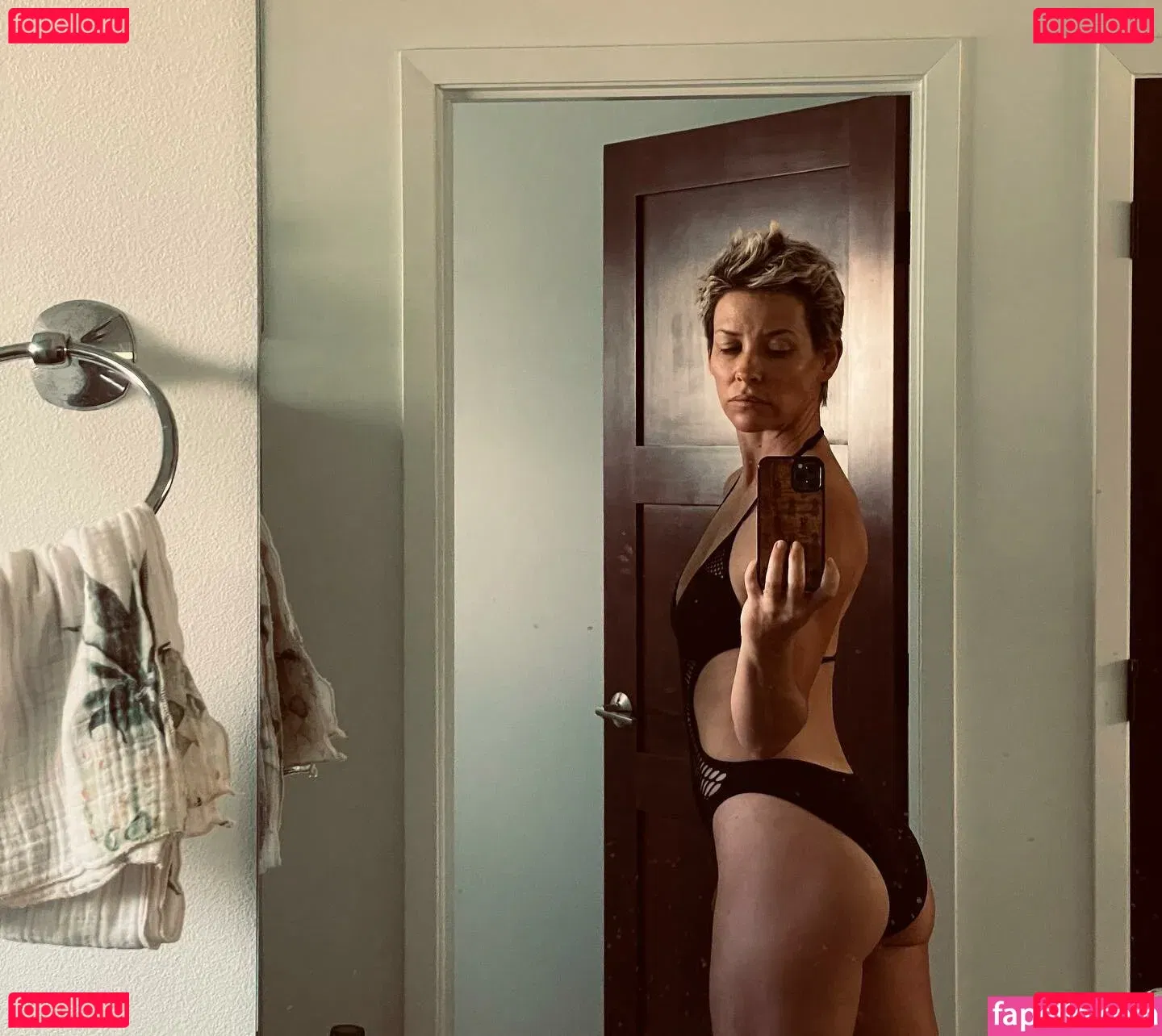Evangeline Lilly Onlyfans Photo Gallery 