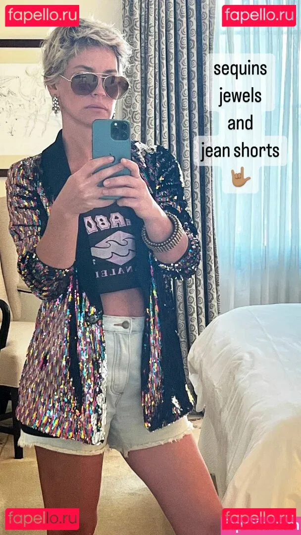 Evangeline Lilly Onlyfans Photo Gallery 