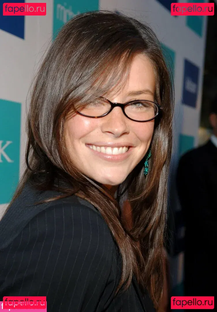 Evangeline Lilly Onlyfans Photo Gallery 