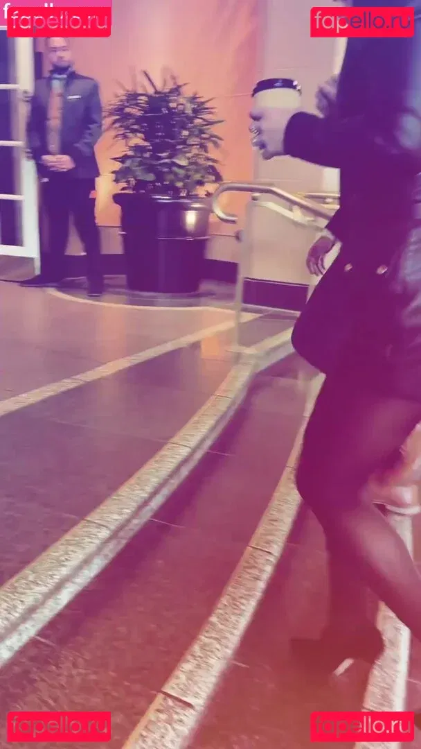 Evangeline Lilly Onlyfans Photo Gallery 