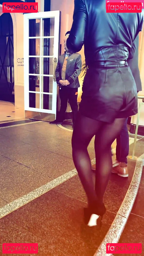 Evangeline Lilly Onlyfans Photo Gallery 