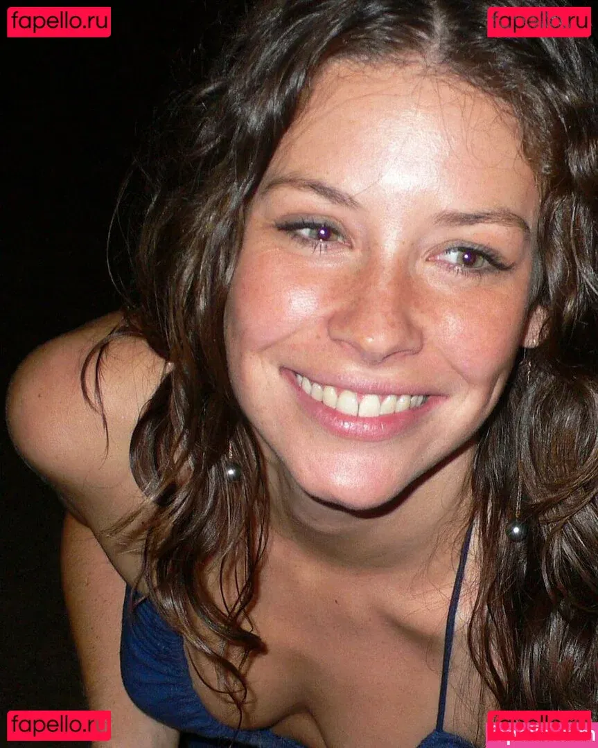 Evangeline Lilly Onlyfans Photo Gallery 