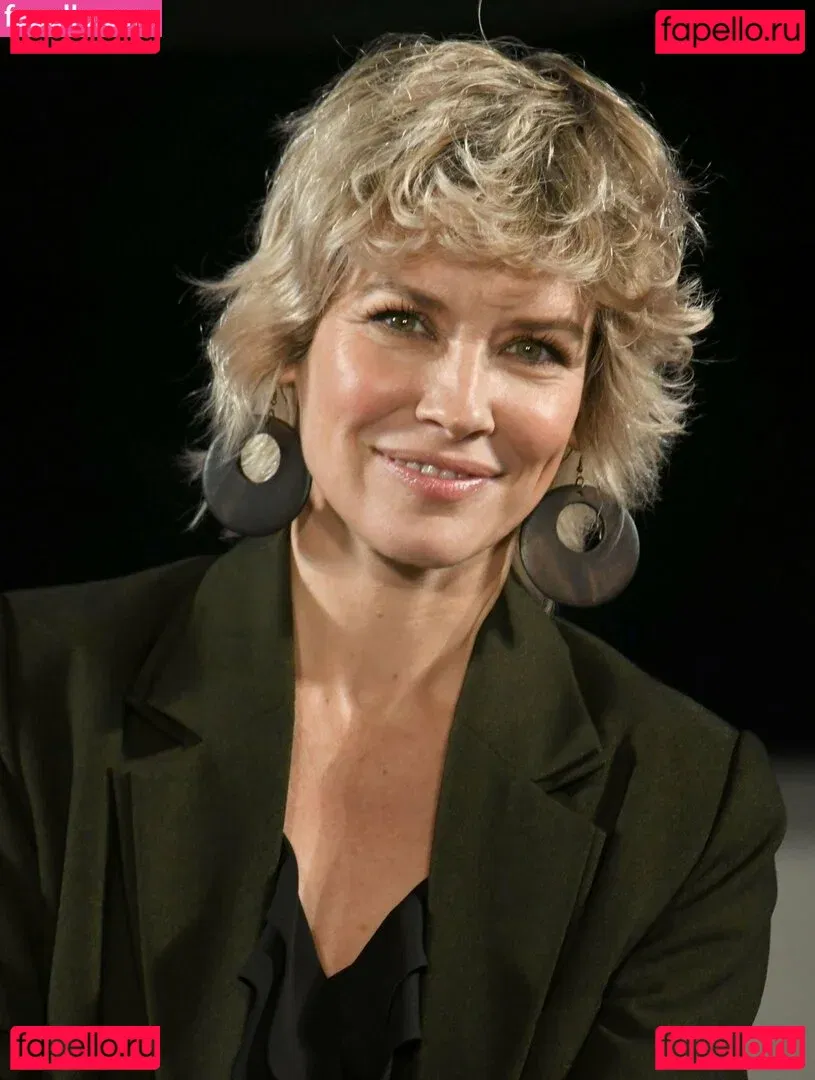 Evangeline Lilly Onlyfans Photo Gallery 