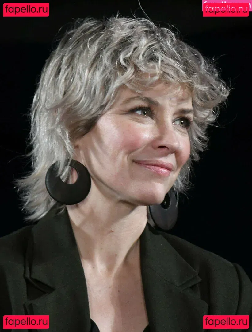 Evangeline Lilly Onlyfans Photo Gallery 