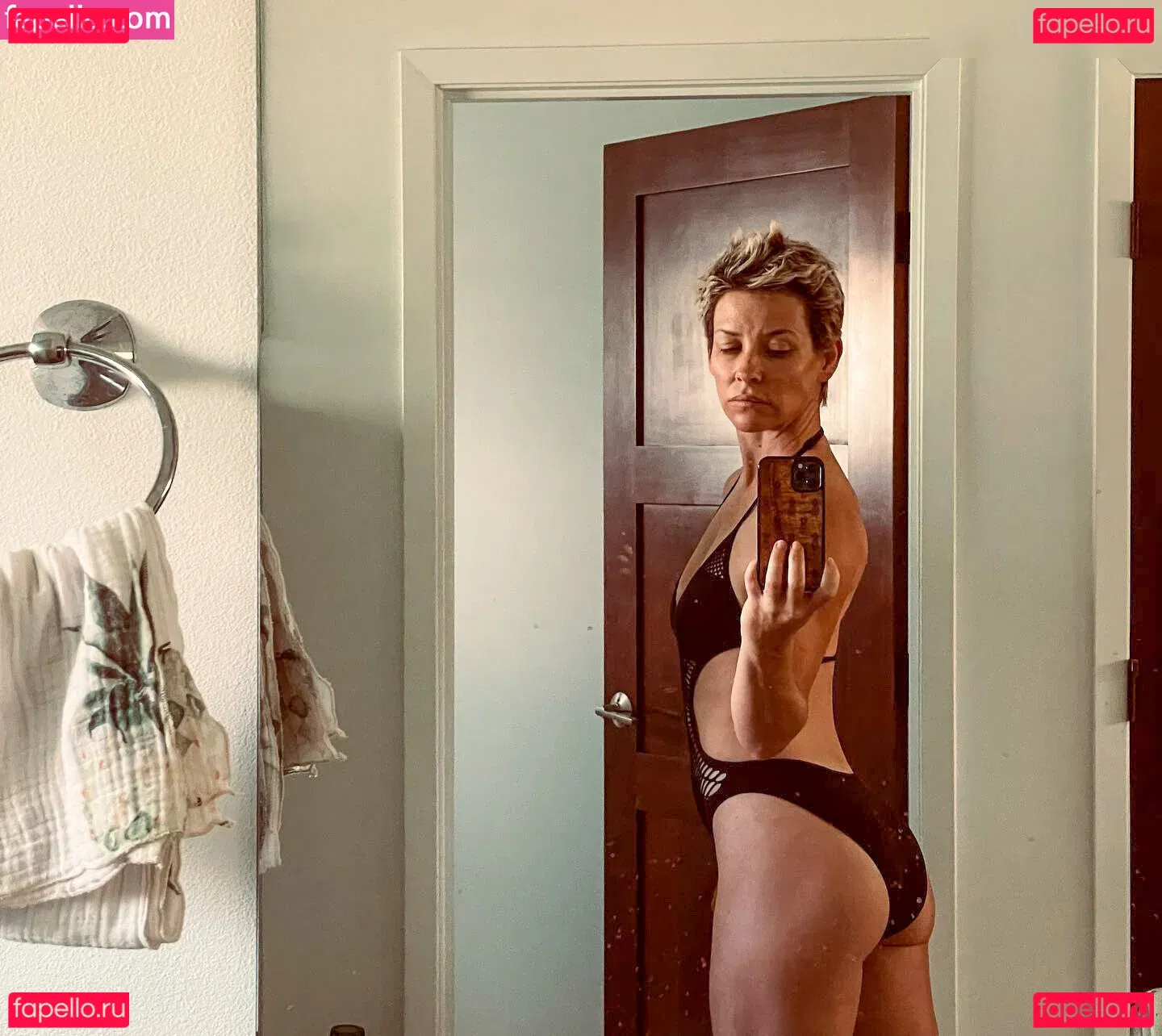 Evangeline Lilly Onlyfans Photo Gallery 