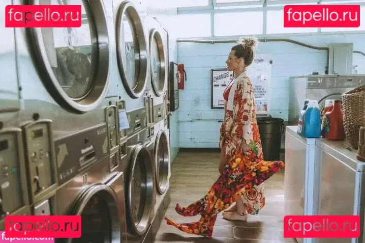 Evangeline Lilly Onlyfans Photo Gallery 