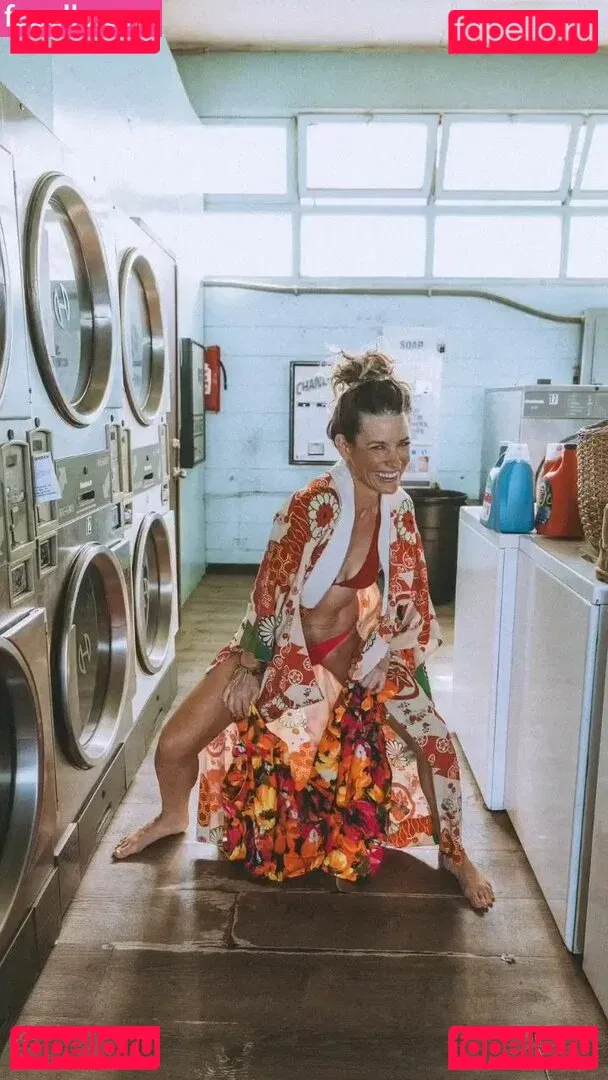 Evangeline Lilly Onlyfans Photo Gallery 