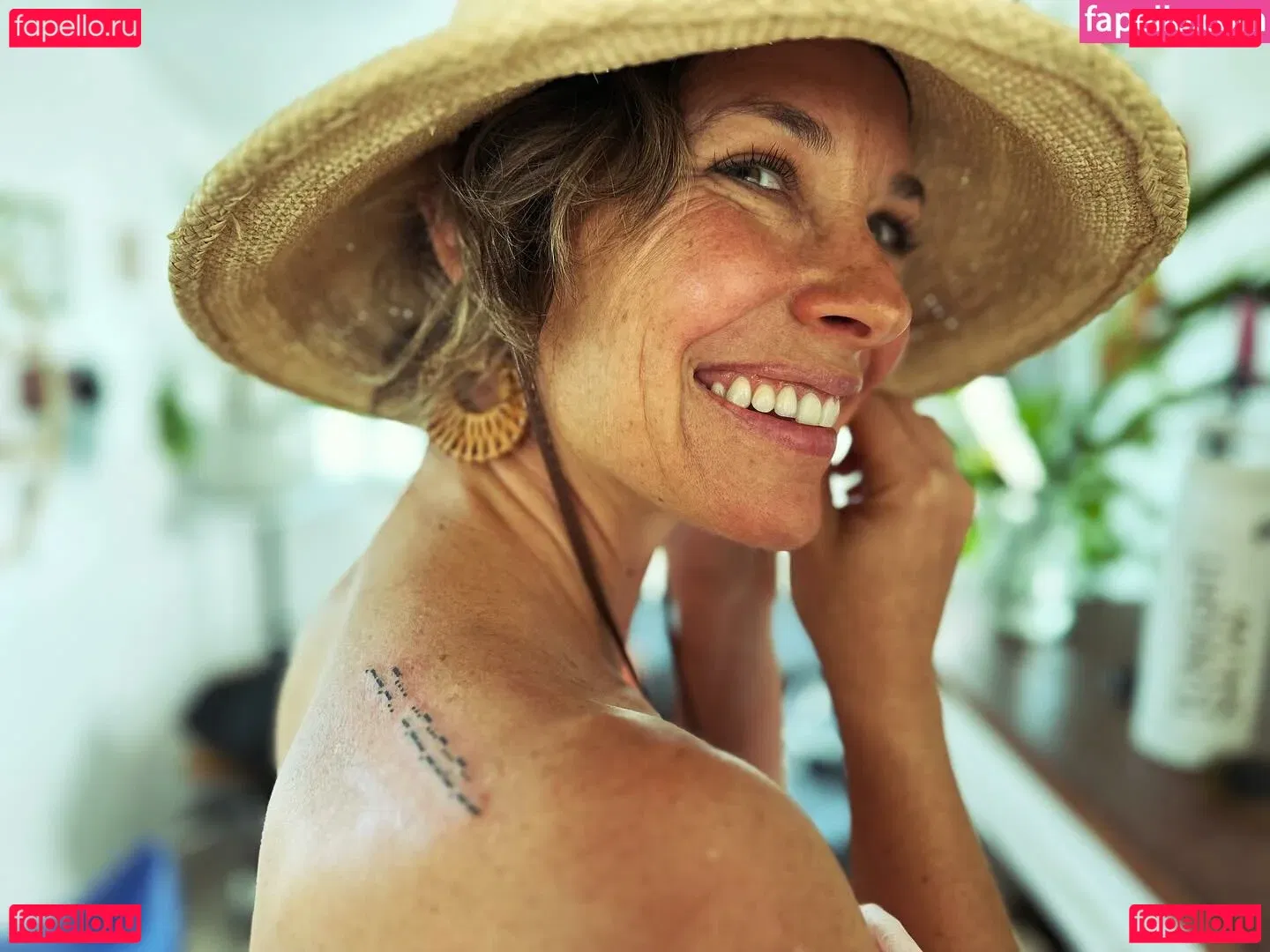 Evangeline Lilly Onlyfans Photo Gallery 