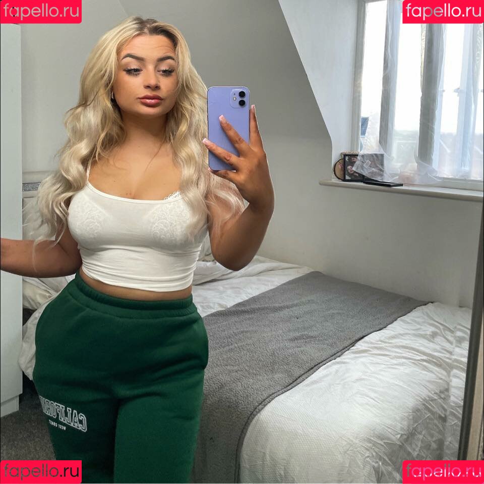 Jamie Hillyard Onlyfans Photo Gallery 