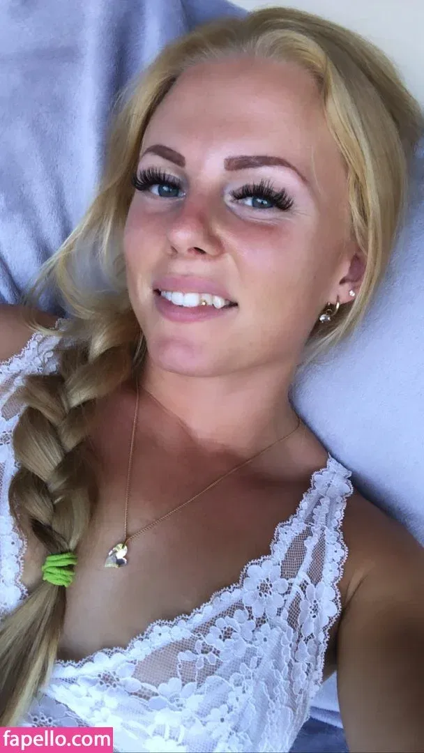 Lisa Steelstar Onlyfans Photo Gallery 