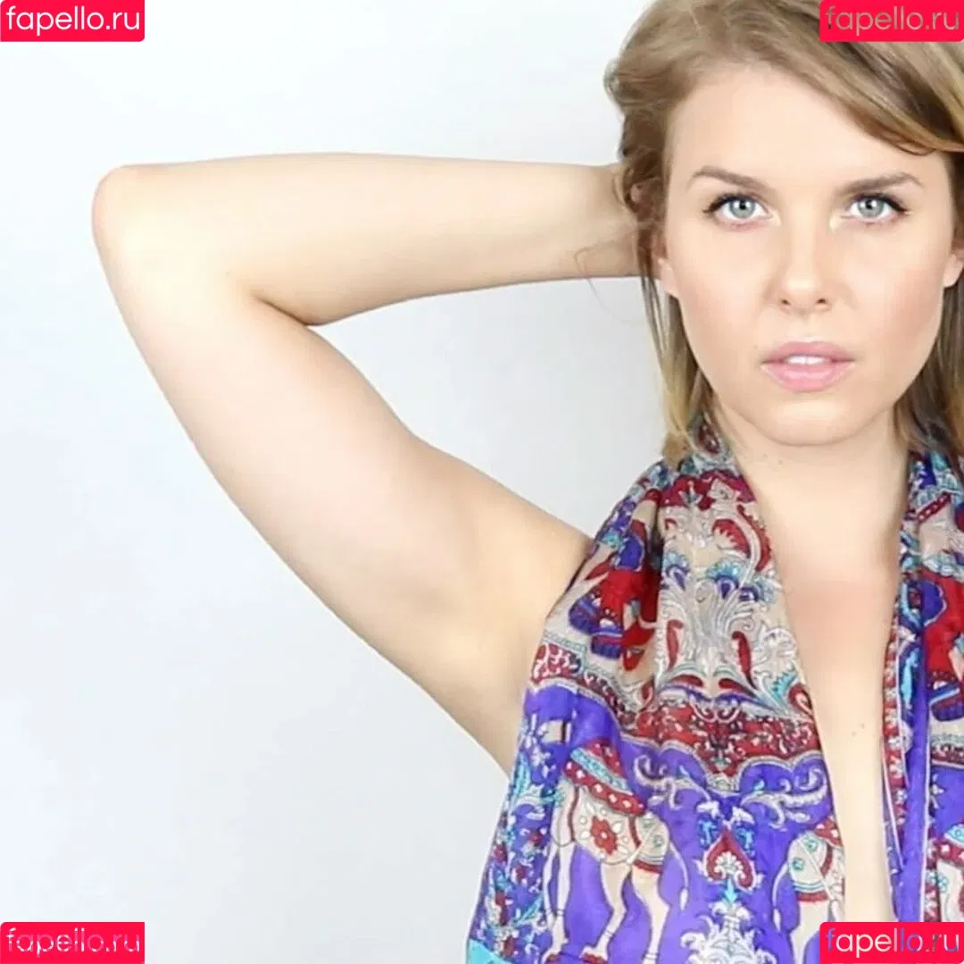 Reiki With Anna Onlyfans Photo Gallery 