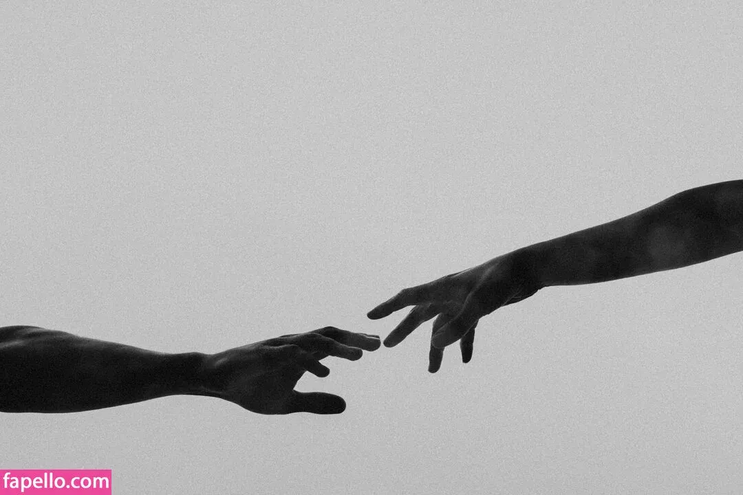 Reiki With Anna Onlyfans Photo Gallery 