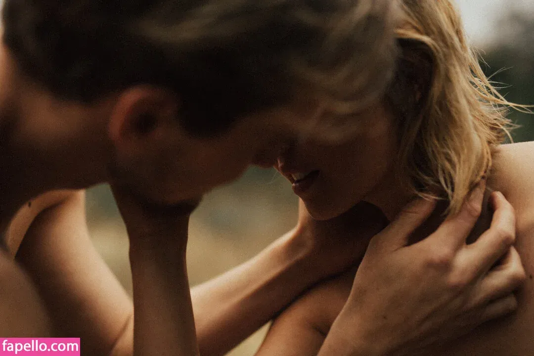 Reiki With Anna Onlyfans Photo Gallery 