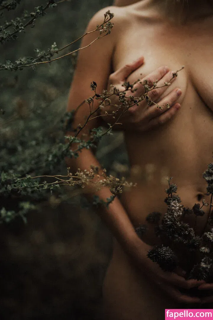 Reiki With Anna Onlyfans Photo Gallery 