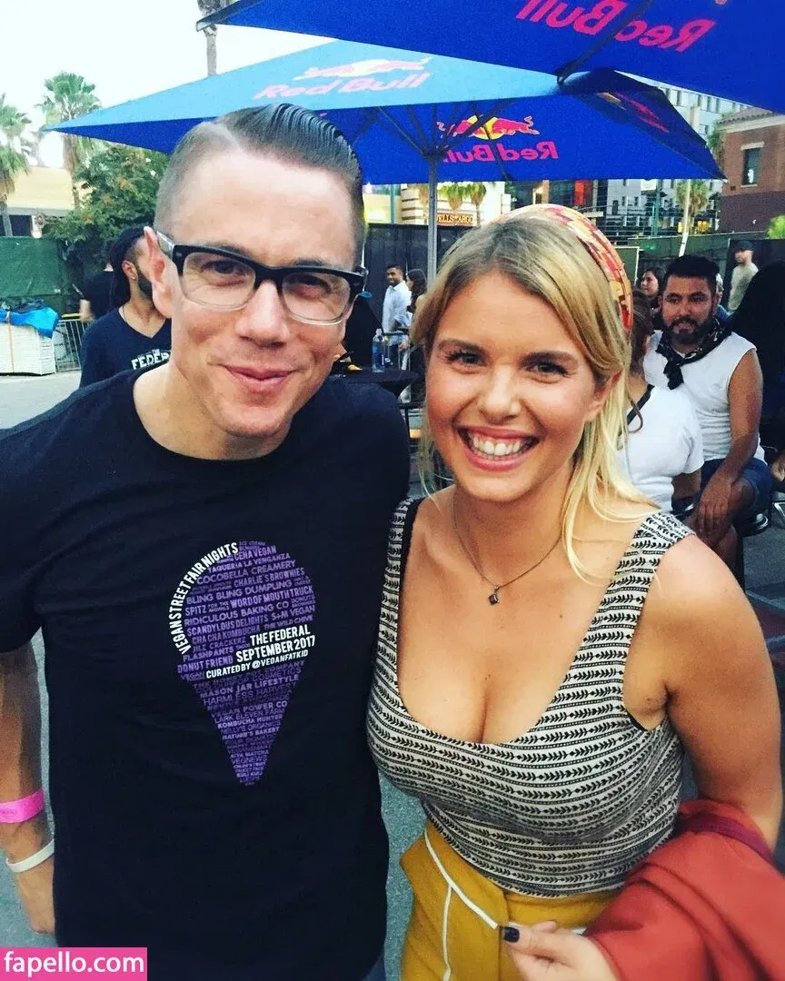 Reiki With Anna Onlyfans Photo Gallery 