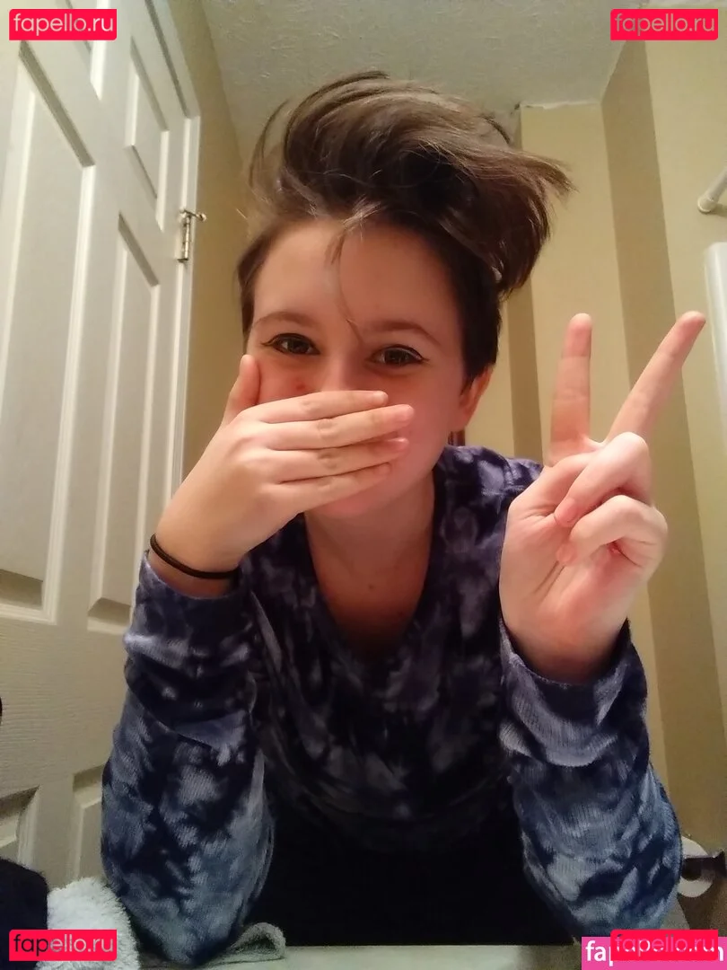 Lousyonie Onlyfans Photo Gallery 