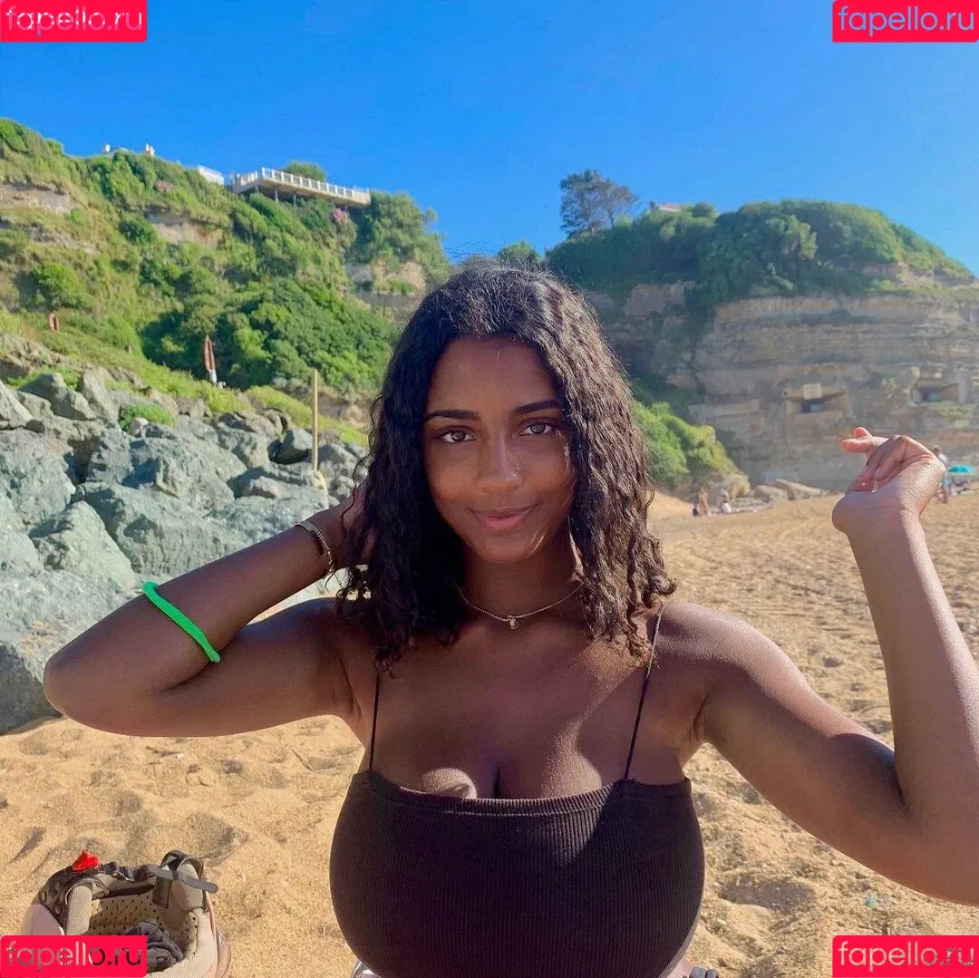Rionma Onlyfans Photo Gallery 