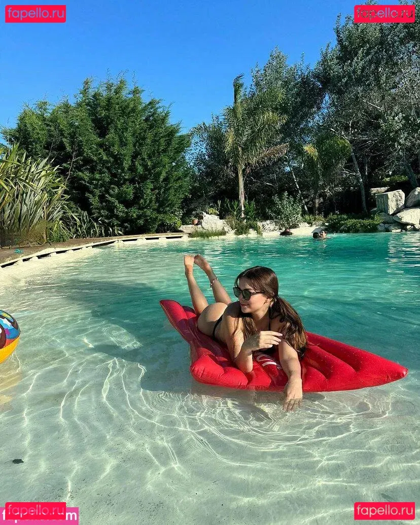 Yarely.ly Onlyfans Photo Gallery 