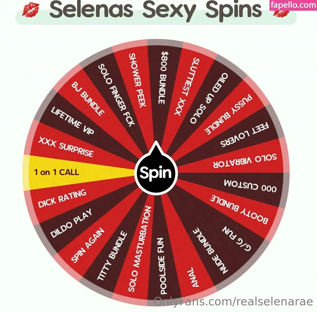 realselenarae Onlyfans Photo Gallery 