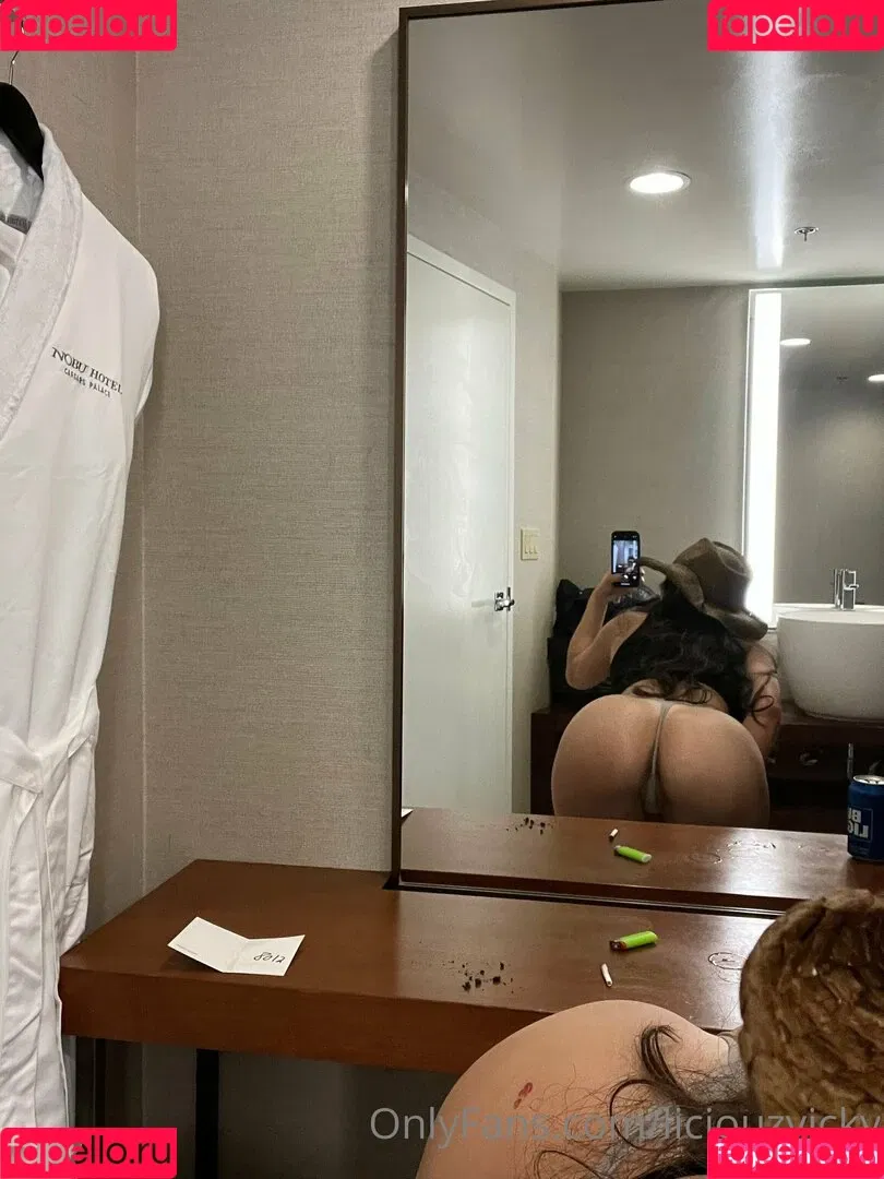 Vickyz Onlyfans Photo Gallery 