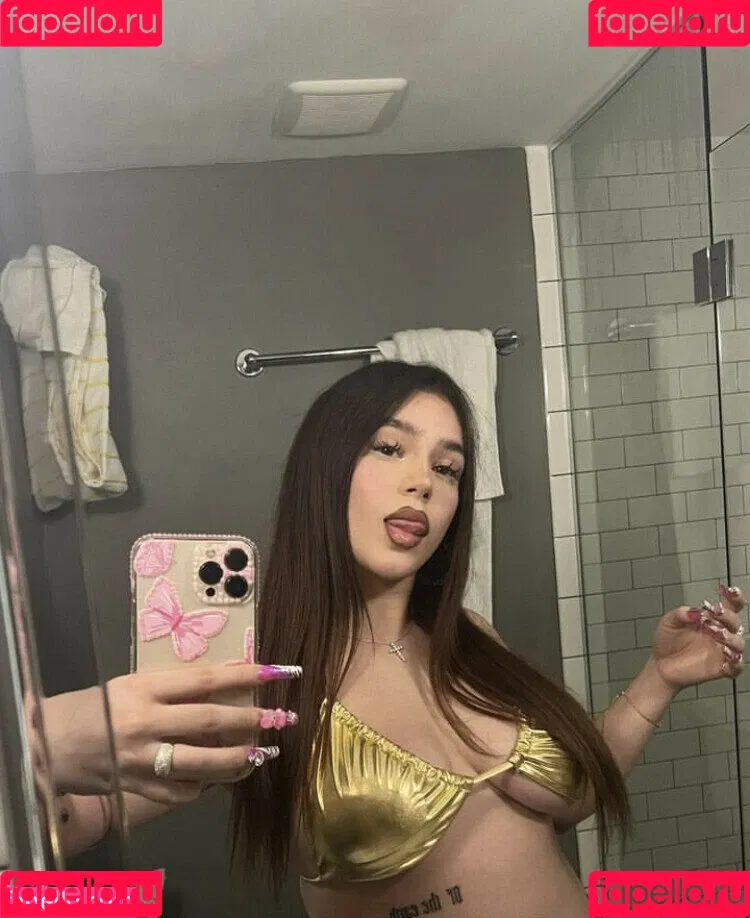 Paeka Onlyfans Photo Gallery 