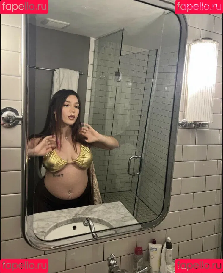 Paeka Onlyfans Photo Gallery 