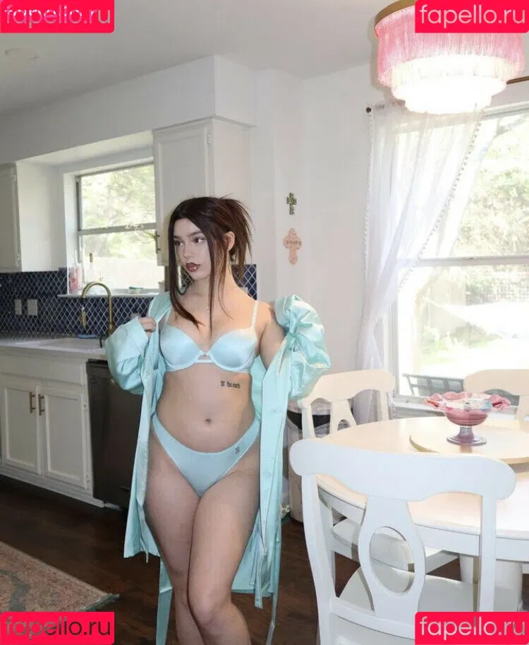 Paeka Onlyfans Photo Gallery 