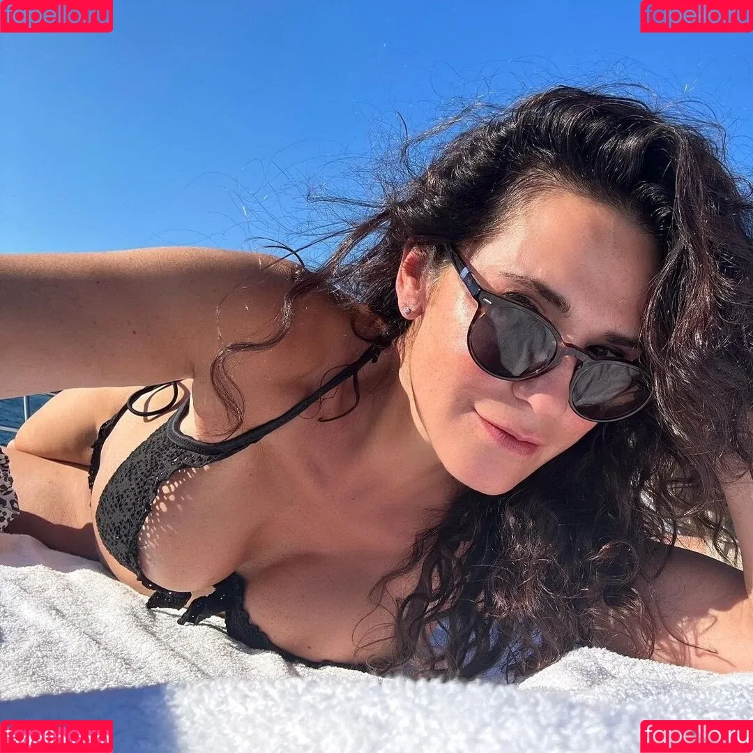 Mariella Ahrens Onlyfans Photo Gallery 
