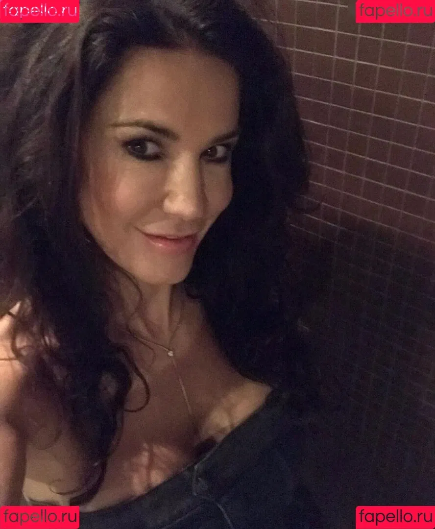 Mariella Ahrens Onlyfans Photo Gallery 