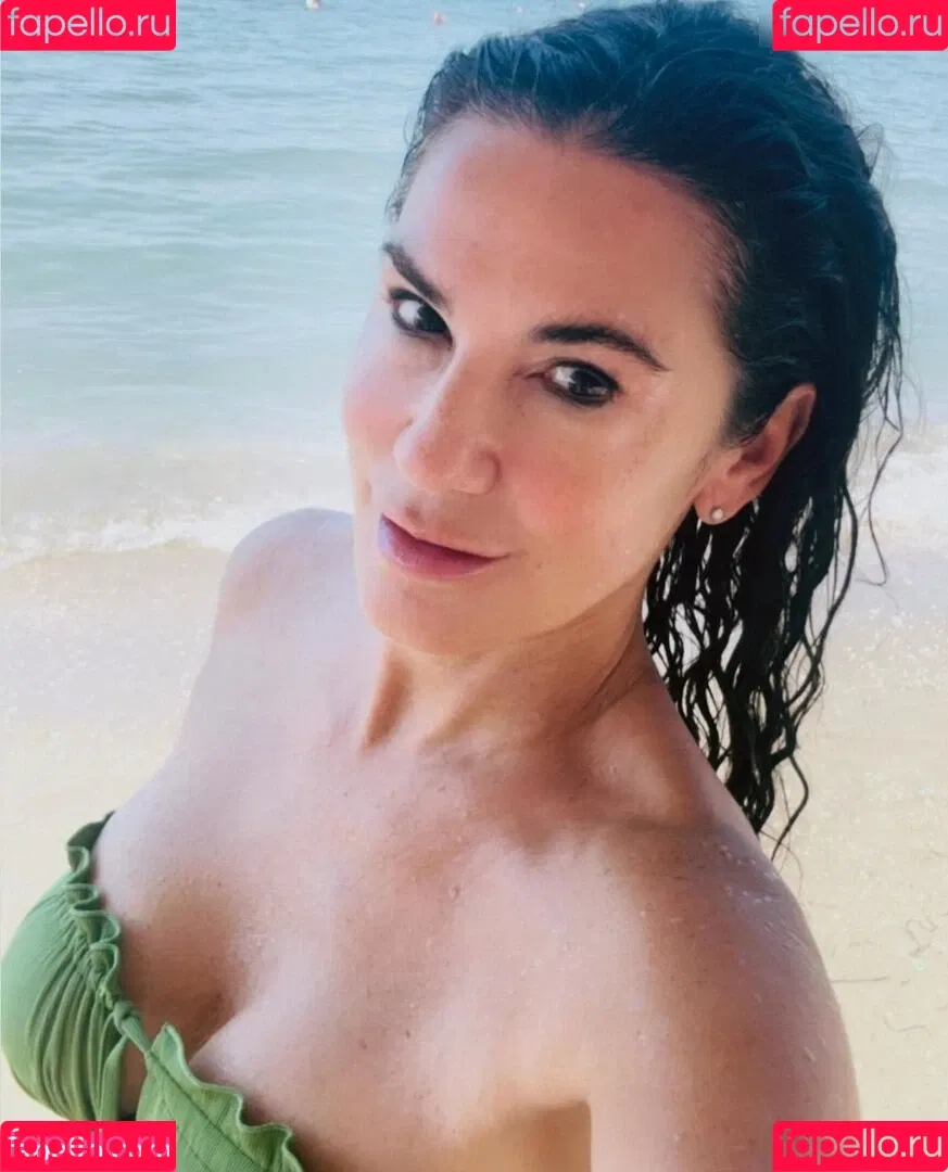 Mariella Ahrens Onlyfans Photo Gallery 