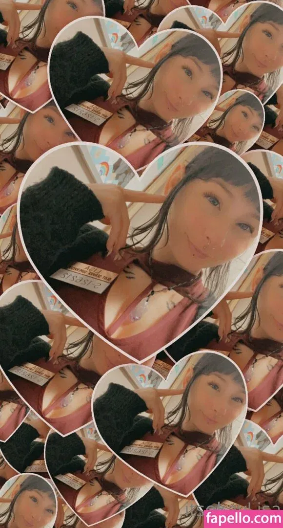 lisasayshello Onlyfans Photo Gallery 